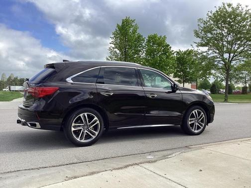 2017 Acura MDX 3.5L w/Advance Package