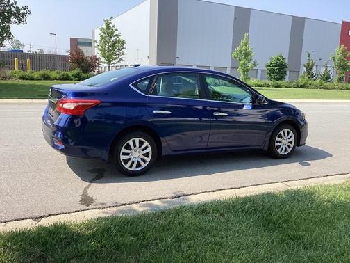 2016 Nissan Sentra SV