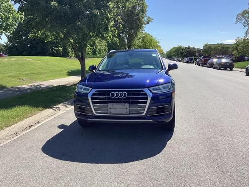 2018 Audi Q5 2.0T Premium Plus