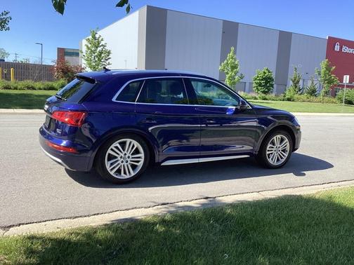 2018 Audi Q5 2.0T Premium Plus