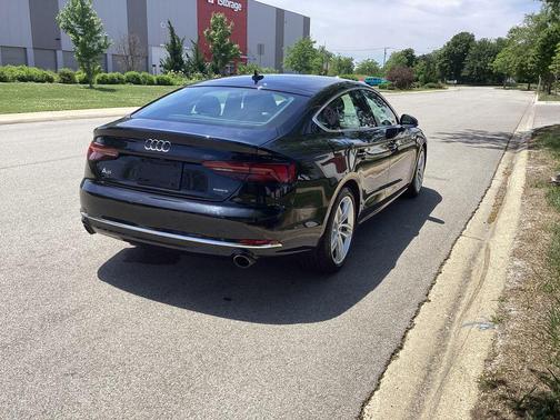 Mythos Black Metallic 2019 Audi A5 2.0T Premium