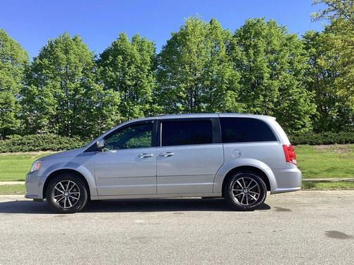 Billet Clearcoat 2017 Dodge Grand Caravan SXT