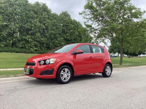 Victory Red 2013 Chevrolet Sonic LT