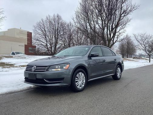 2015 Volkswagen Passat 1.8T S