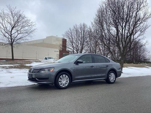 2015 Volkswagen Passat 1.8T S