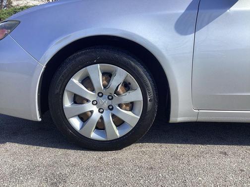 Spark Silver Metallic 2009 Subaru Impreza 2.5i