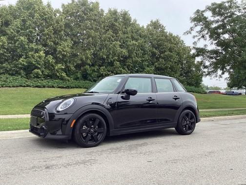 2022 MINI Hardtop Cooper S