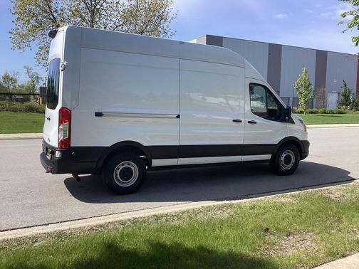 Oxford White 2020 Ford Transit-250 Base