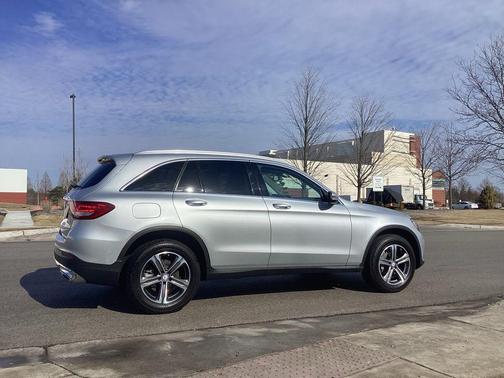 2016 Mercedes-Benz GLC-Class GLC 300 4MATIC