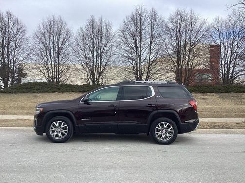 2021 GMC Acadia SLT