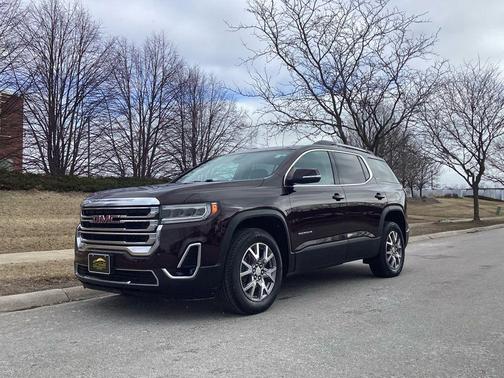 2021 GMC Acadia SLT