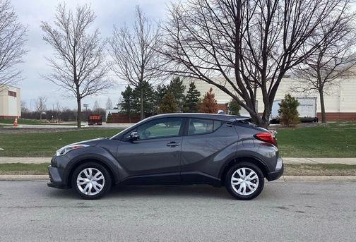 Magnetic Gray Metallic 2019 Toyota C-HR LE
