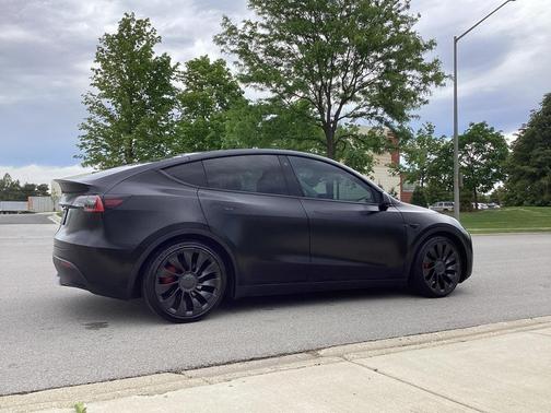2020 Tesla Model Y Performance