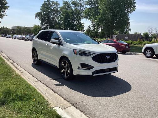 2021 Ford Edge ST
