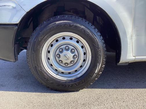 2013 Nissan NV Cargo NV1500 S V6/S V8