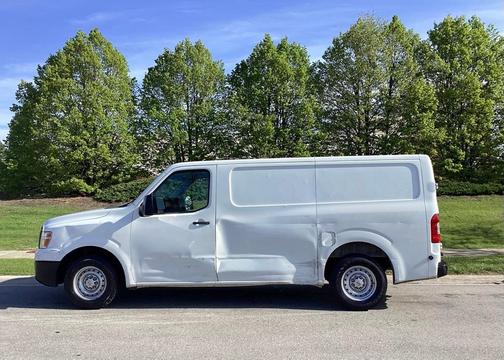 2013 Nissan NV Cargo NV1500 S V6/S V8