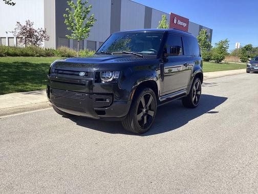 Santorini Black 2023 Land Rover Defender 90 X-Dynamic SE
