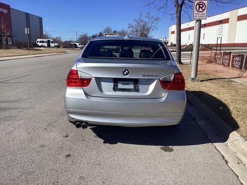 2006 BMW 330 xi