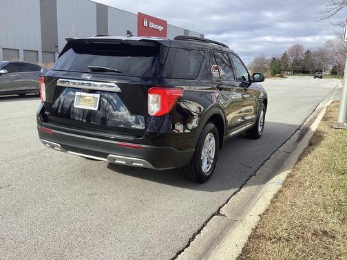 Agate Black Metallic 2021 Ford Explorer XLT