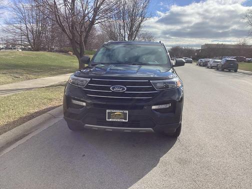 Agate Black Metallic 2021 Ford Explorer XLT