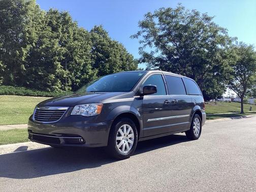 2015 Chrysler Town & Country Touring