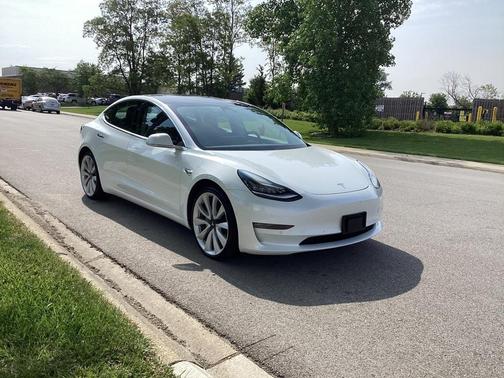2020 Tesla Model 3 Long Range