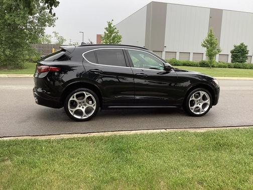 2023 Alfa Romeo Stelvio Ti