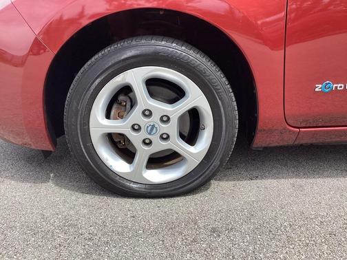 2012 Nissan Leaf SV