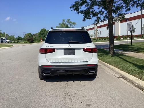 2021 Mercedes-Benz GLB 250 Base 4MATIC