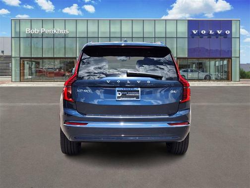 2025 Volvo XC90 B6 Plus 7-Seater