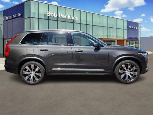 2024 Volvo XC90 Recharge Plug-In Hybrid T8 Ultimate Bright Theme 7-Seater
