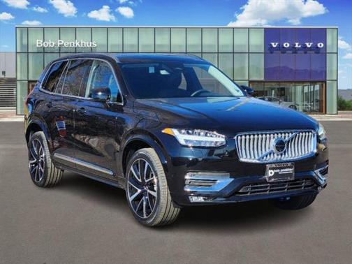 2025 Volvo XC90 B5 Plus