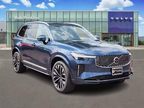2025 Volvo XC90 B6 Plus 7-Seater