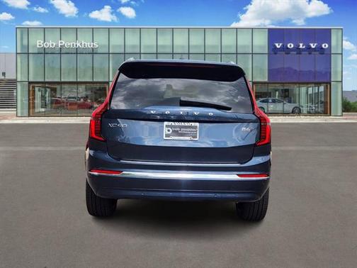 2025 Volvo XC90 B6 Plus 7-Seater