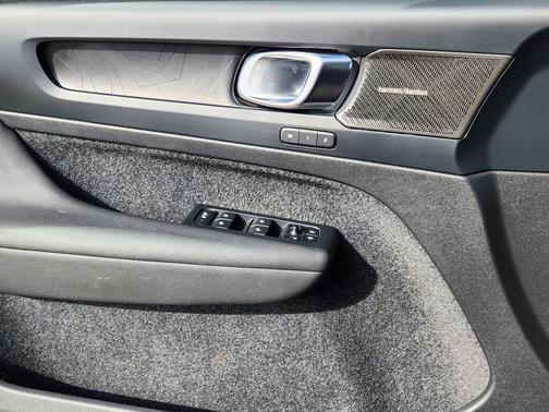 2023 Volvo C40 Recharge Pure Electric Twin Ultimate