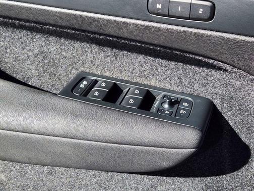 2023 Volvo C40 Recharge Pure Electric Twin Ultimate