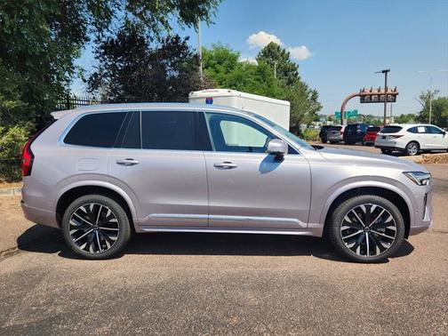 2026 Volvo XC90 B5 Plus 7-Seater