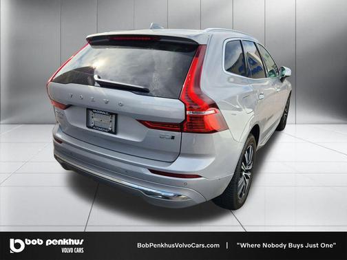 2022 Volvo XC60 B5 Inscription