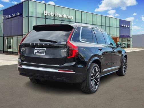 2025 Volvo XC90 Plug-In Hybrid T8 Plus 7-Seater