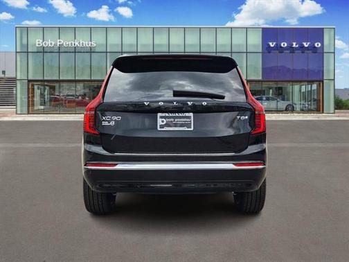 2025 Volvo XC90 Plug-In Hybrid T8 Plus 7-Seater