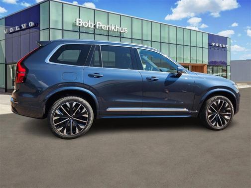 2026 Volvo XC90 Plug-In Hybrid T8 Plus 7-Seater