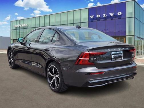 2025 Volvo S60 B5 Core