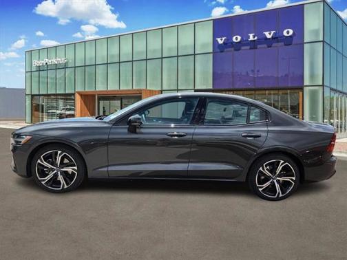 2025 Volvo S60 B5 Core