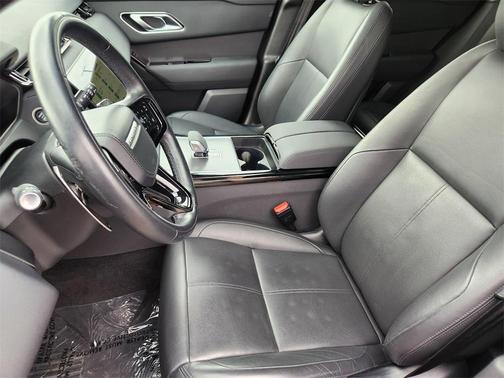 2025 Land Rover Range Rover Velar P250 SE R-Dynamic