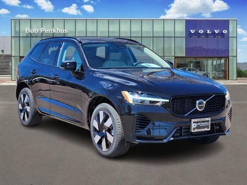 2025 Volvo XC60 Plug-In Hybrid T8 Plus