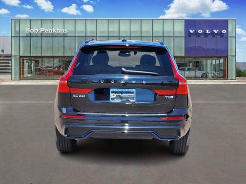 2025 Volvo XC60 Plug-In Hybrid T8 Plus