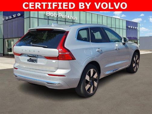 2023 Volvo XC60 Plus