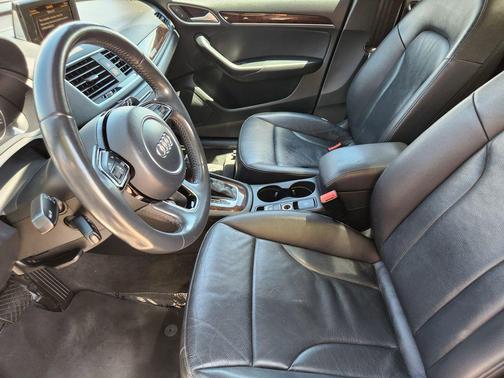 White 2018 Audi Q3 2.0T Premium Plus