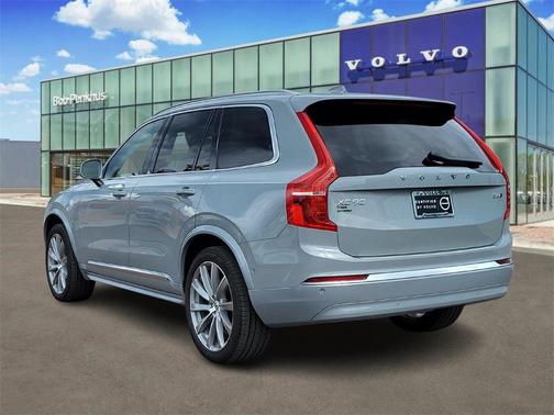 2025 Volvo XC90 B6 Plus 6-Seater