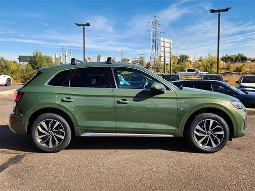 2023 Audi Q5 45 S line Premium Plus